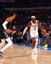 B体育app下载-锁了？本赛季常规赛MVP概率：亚历山大上升至96% 文班4% 约基奇2%